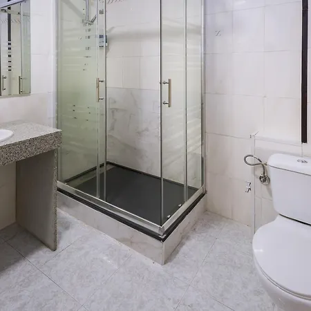 Hotel Niza